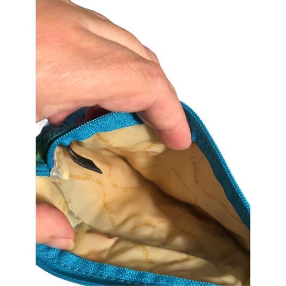 Ted Lapidus Cosmetic Bag - Picture 3 of 8